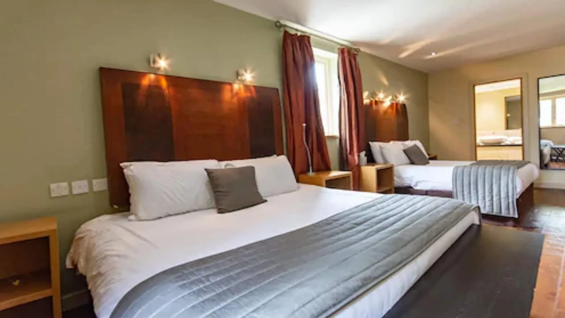 Great Hallingbury Manor & Lodges London Stansted Bishop's Stortford